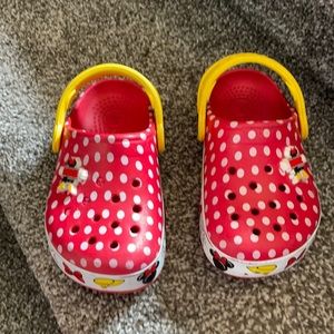 Disney Parks Minnie Crocs